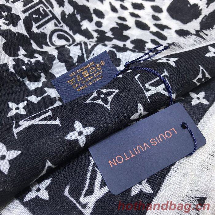 Louis Vuitton Scarf LV00120